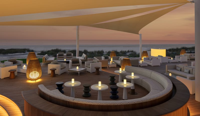 middle-east-holidays-abu-dhabi-st-regis-saadiyat-island-resort-hotel-buddha-bar-beach-abu-dhabi-beach-lower-terrace